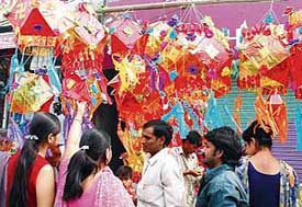 Though Divali is one day away but colourful kandeel sellers are making a brisk sale.