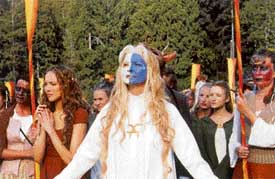 Ellen Burstyn as the matriarch in The Wicker Man