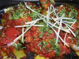Tawe pe dahakta murgh is a desi version of the sizzler