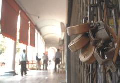 Connaught Place wears a deserted look