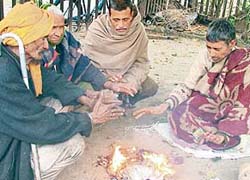As rain lashed Ludhiana on Tuesday and the mercury came down, people started 