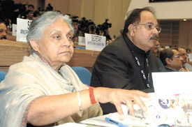 Delhi Chief Minister Shiela Dikshit and Finance Minister A. K. Walia attending the 52nd meeting of National Development Council at Vigyan Bhawan