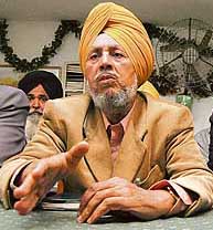 Dimpy's father-in-law Hardeep Singh Kadian at a press conference in Bathinda on Sunday.