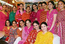 Miss World Punjaban — 2006 contestants spread sunshine of beauty in Ludhiana on Wednesday.
