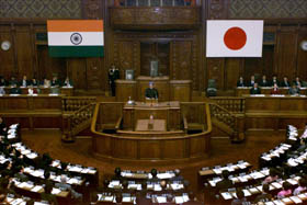 Manmohan Singh addressing a joint session of the Japanese Diet (Parliament) on Thursday  PTI