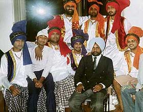 Dalbir Singh Sakhowalia with a bhangra team of officers of the 2005 batch at Lal Bahadur Shastri National Academy of Administration, Mussoorie