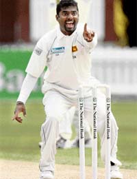 Spin wizard Muttiah Muralitharan bamboozled the Kiwis to help Sri Lanka level the Test series