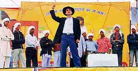 A play on the life of Shaheed Udham Singh being staged during the RSS social unity congregation organised in Ludhiana