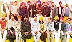 Mr Balwant Singh Ramoowalia, president of the Lok Bhalai Party, addresses a rally at Dehlon