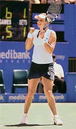 Belgiums Kim Clijsters rejoices after beating Chinas Li Na 6-1, 1-6, 7-5 in the semifinal of the Sydney International tennis tournament on Thursday. 