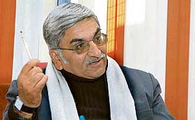 Dr Anil Wilson, Vice-Chancellor of Himachal Pradesh University