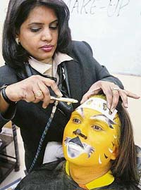 GREASE PAINT: Make-up workshop at VLCC