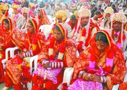 Newly wedded couples during the mass marriages organised by the Rotary Club (Midtown). 