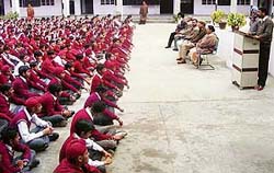 Mr Jatinder Kumar Bhola, president, Municipal Council, pays tributes to Mahatam Gandhi at Sanatan Vidya Mandir Senior Secondary School, Ahmedgarh