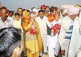 Senior Congress leader Seelam Sohi campaigns for the Congress candidate in Banur