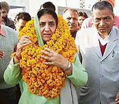 Ms Rajinder Kaur Bhattal with her supporters at Lehragaga.