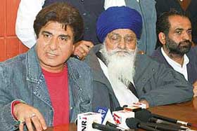 Actor-turned-politician Raj Babbar at a press conference in Jalandhar on Tuesday. Tribune photo: Pawan Sharma