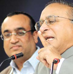 Union Urban Development Minister S. Jaipal Reddy and Minister of State for Urban Development Ajay Maken at a press conference in the Capital 