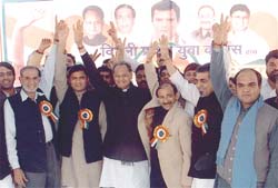 DPCC president, Ram Babu Sharma, Congress leaders Ashok Gahlot, Jagdish Tytler, Sajjan Kumar, Delhi Pradesh Youth Congress president Amit Malik, Indian Youth Congress president Ashok Tanwar and others during a Youth Congress Cadres Meeting in 