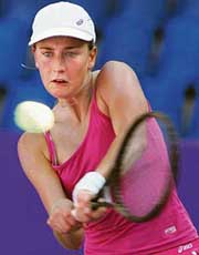 Italys Mara Santangelo plays a shot against Chinas Shengnan Sun during the first round match of the WTA Bangalore Open on Wednesday.  Santangelo won 6-2, 7-6. 