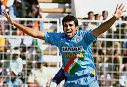 Zaheer Khan rejoices on taking the wicket of Sri Lankas Upul Tharanga during the third one-dayer in Margao on Wednesday. 