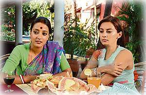 Raima Sen and Minissha Lamba in Honeymoon Travels Pvt Ltd.