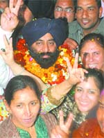 S. S. Makkar with his family 