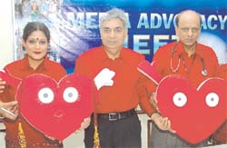 Geeta Chandran, eminent Bharatnatyam exponent, Dr T.S. Kler, interventional cardiologist and electrophysiologist and Dr K. K. Aggarwal, president, Heart Care Foundation of India, at a press conference to create awareness about the rising incidence of heart disease in the Capital on Monday