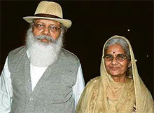 K.C. Tandon with wife Prakash Kaur