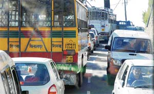 Such traffic jams are routine on the Shimla-Narkanda road. The photograph was clicked on the main highway near Tollend in Shimla
