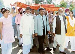 A cultural procession being taken out by Indian and Pakistani delegates to mark the beginning of an alumini meet of the College of Agriculture, Punjab Agricultural University, Ludhiana