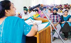 C. Paul interacts with the parents of pre-nursery students in Ludhiana