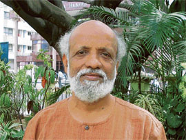 Theatre activist S. Prasanna has demanded a National School of Drama for each state. 