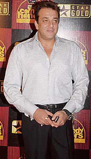 Sanjay Dutt was his usual dapper self. He picked up the honours for, obviously, Munnabhai MBBS.