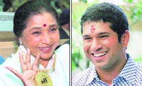 Asha Bhosle and Sachin Tendulkar