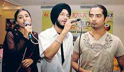 From (L to R) Arshpreet Kaur, Ismeet Singh and Arvind Dhadwal, who have been selected to participate in the Star Voice of India programme.