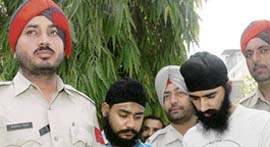 Prabjot and Damanpreet who have been arrested for stealing cars