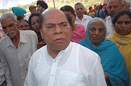 Former local bodies minister Ch. Jagjit Singh at his native village Dhariwal in Jalandhar on Friday.