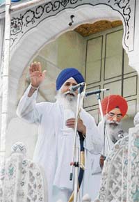 Giani Joginder Singh Vedanti, jathedar, Akal Takht, addresses devotees at Akal Takht in Amritsar