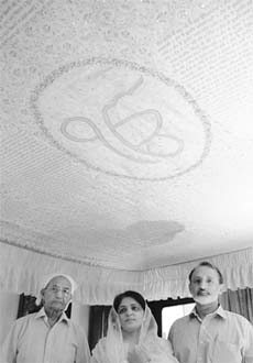 Madhu Sud and her family members with the Chandoa designed by her in Amritsar