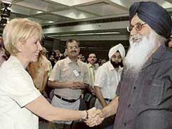 Isabel Chatterton of World Bank welcomes Punjab Chief Minister Parkash Singh Badal at the launch of the Punjab water supply and sanitation projects at the CII in Chandigarh on Friday.