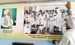 The photograph of Pt Jawahar Lal Nehru formally inaugurating Punjab Agricultural University, Ludhiana