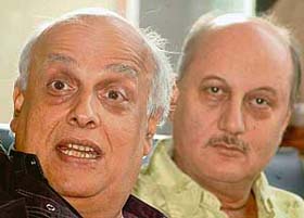Mahesh Bhatt and Anupam Kher in Chandigarh