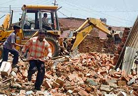 The MCC carries out a demolition drive in Colony No. IV, Chandigarh