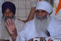 Sant Baba Mann Singh addresses mediapersons in Jalandhar. 
