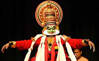 Guru Kalamandalam Gopi performs kathakali at aSPIC MACAY function at Jammu University, Jammu
