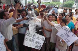 Rural health officers shouting slogans against the