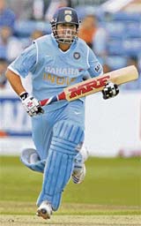 Rahul Dravid believes Sachin Tendulkars valiant 99 in the first ODI against South Africa is only the start of a successful tour of the UK for the veteran batsman. 