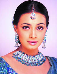 Dia Mirza