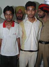 The culprits were involved in 25 incidents of robbery and snatching. 